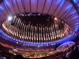 Fireworks are set off during the opening ceremony of the Rio 2016 Olympic Games at the Maracana stadium in Rio de Janeiro on August 5, 2016.
Fabrice COFFRINI / AFP