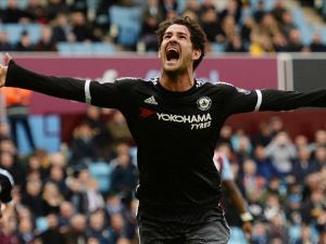 باتو يسجل أول أهدافه مع البلوز