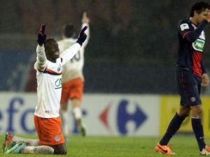 مونتانو (يسار) يحتفل بعد فوز مونبلييه