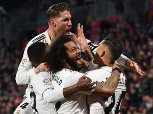 ريال مدريد يتخطى جيرونا