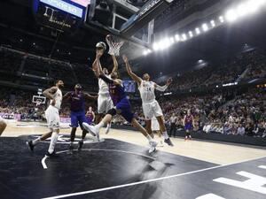 من لقاء العملاقين