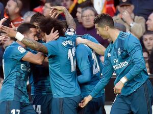 رونالدو يهنىء مارسيلو بهدفه بطريقة مثيرة للجدل