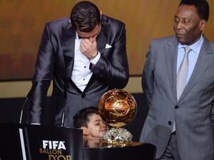 Ronaldo beats Messi & Ribery to Fifa Ballon d'Or