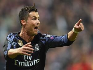 رونالدو يواصل تحطيم الأرقام القياسية