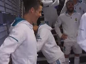 رونالدو في الممر المؤدي لأرضية ملعب سانتياغو بيرنابيو