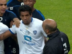 السالم يحتفل بهدفه