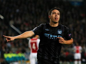 Arsenal fans abuse, manhandle ex-player Nasri 