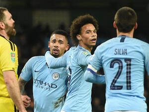 سيتي يكتسح بيرتون