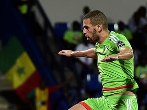 Algeria's forward Islam Slimani celebrates a goal during the 2017 Africa Cup of Nations group B football match between Senegal and Algeria in Franceville on January 23, 2017.
KHALED DESOUKI / AFP