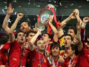 إسبانيا تسعى لتكرار أمجادها الأوروبية