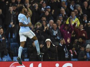 ستيرلينغ يحتفل بهدفه