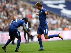 ألونسو (يمين) يقود البلوز للفوز