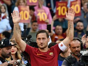 توتي يودع جماهير روما