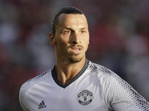 إبراهيموفيتش سجل هدفه بركلة مقصية جميلة