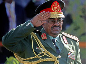 إحالة ضباط في الجيش السوداني للتقاعد