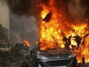 Double car bombs rocked Damascus Sunday evening targeting Syria TV. [pakistannewsday]