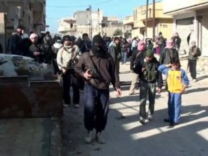 مسلحون متمردون بين الأزقة والأحياء المدنية