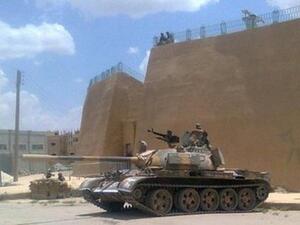  الجيش السوري يقوم بعملية عسكرية في تجمع قرى الحولة الواقعة في ريف حمص