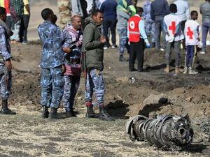 حطام طائرة الخطوط الجوية الإثيوبية من طراز "بوينغ 737".