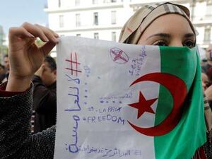 المدن الجزائرية تشهد مظاهرات رافضة للولاية الخامسة