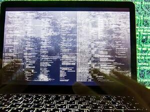 الاستخبارات الأمريكية تدعي أنها بمساعدة البرامج التجسسية تمكنت من منع العديد من الهجمات الإرهابية 