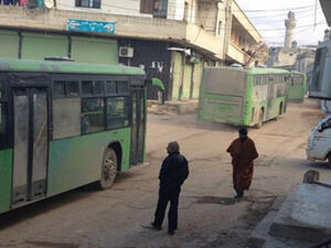 Buses enter Foua and Kefraya. (File photo)
