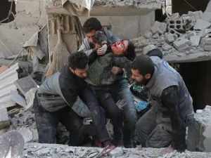 At least 30 injuries were reported in the fresh airstrikes that hit Zamalka Village in Eastern Ghouta. (AFP/ File Photo)