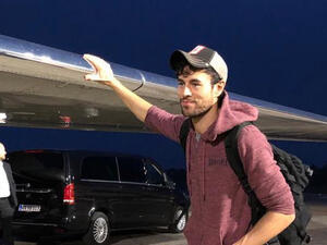 The 'Hero' singer has been with his long-time partner Anna Kournikova  (Source: enriqueiglesias / Instagram) 