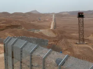مقتل وإصابة جنود تونسيين بكمين للمتشددين 
