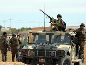 نفّذ العشرات من رجال الأمن في سيدي بوزيد (وسط) وقفة احتجاجية للتنديد بالهجوم