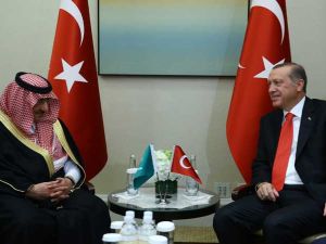 الرئيس التركي رجب طيب أردوغان، وولي العهد السعودي الأمير نايف بن عبد العزيز آل سعود