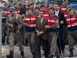 محاكمة أكثر من 220 مشتبها به بينهم أكثر من 20 جنرالا تركيا