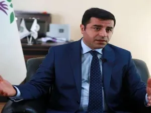 دميرطاش موقوف منذ نوفمبر 2016 على خلفية اتهامه بممارسة أنشطة "إرهابية"