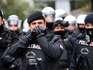 قوات من الامن التركي