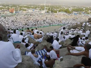 الفوج الأول من الحجاج وصلوا من بنغلاديش والهند مؤخرا