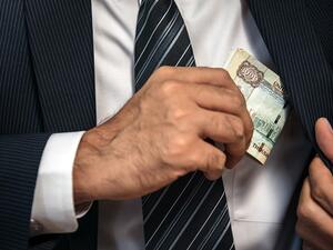 To keep the residents updated, The Ministry Of Human Resources and Emiratisation, keeps sharing updates about the fines in the UAE. (Shutterstock)