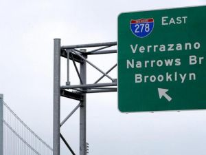 New York to correct a decades-old typo and fix the spelling of a bridge named for Giovanni da Verrazzano. (Screenshot)