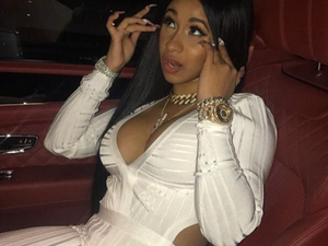 Cardi B/ Instagram)