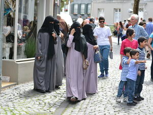 Islamic women in nikab walking through Monschau, Germany, July 22, 2017 (Shutterstock) 