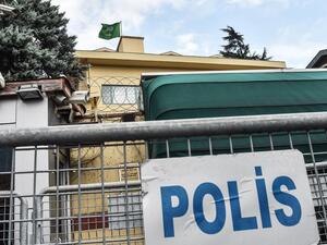 A Turkish police barrier placed behind the Saudi consulate in Istanbul on October 11, 2018. (AFP/File)