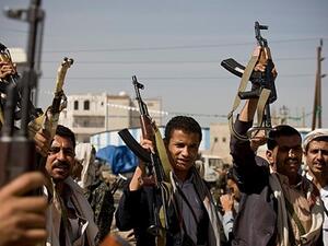 Saudi-led Arab coalition airstrikes killed and injured dozens of Houthi militiamen in Zubaid. (AFP/ File)