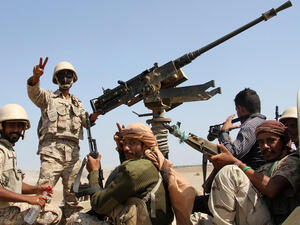 Yemeni army forces have recently been involved in military operations  to free the area west of Taiz  from Iran-backed Houthi militia. (AFP/ File Photo)