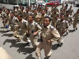 The clashes come just days after unidentified war planes bombed the Aden palace in which President Hadi has been operating from since fleeing house arrest in Sanaa. (AFP/File)