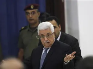 في الوقت الذي يعادي فيه عباس حماس يستمر التنسيق الأمني مع إسرائيل