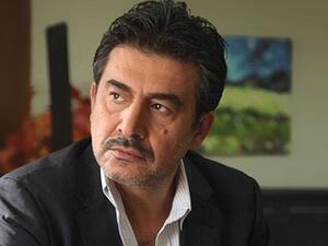 عابد فهد يستعد لتصوير (هارون الرشيد)