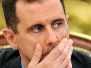 "المرصد" يحسم عدد القتلى الإيرانيين بضربة الفجر في سوريا