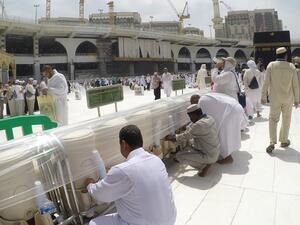 The emirate of Abu Dhabi seeks to rationalize 50 percent of the water used in mosques by replacing normal taps with other more efficient ones. (Shutterstock) The emirate of Abu Dhabi seeks to rationalize 50 percent of the water used in mosques by replacing normal taps with other more efficient ones. (Shutterstock)