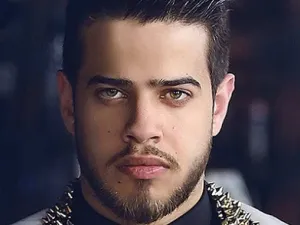 اتهام أدهم النابلسي بالتطبيع مع (إسرائيل)