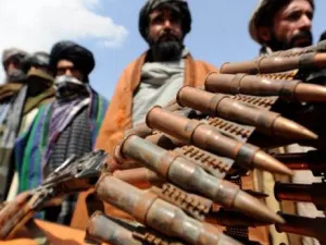 Heavy fighting broke out between the Taliban and Daesh in western Afghanistan, killing nearly 30 militants, the country's military said Monday. (AFP/File)