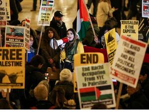 مظاهرة حاشدة في نيويورك تطالب بالإفراج عن عهد التميمي
